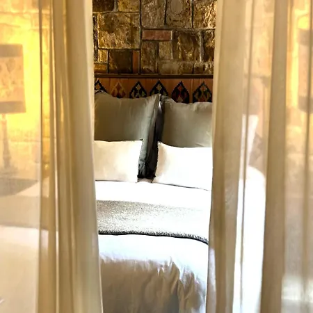 Splendid Detached With Private Pool Villa *